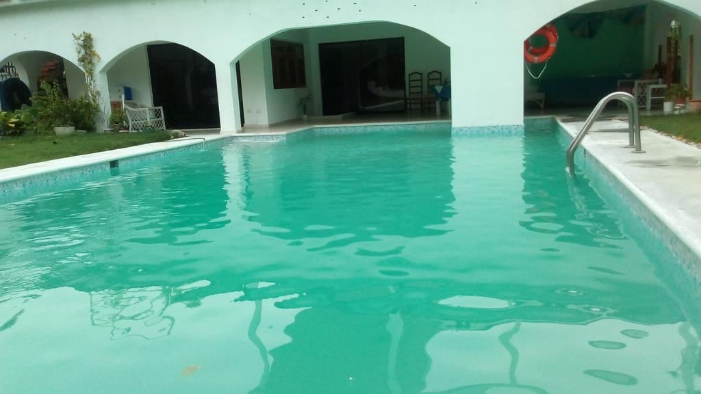 Casa Madrigal Hotell Santo Domingo Exteriör bild
